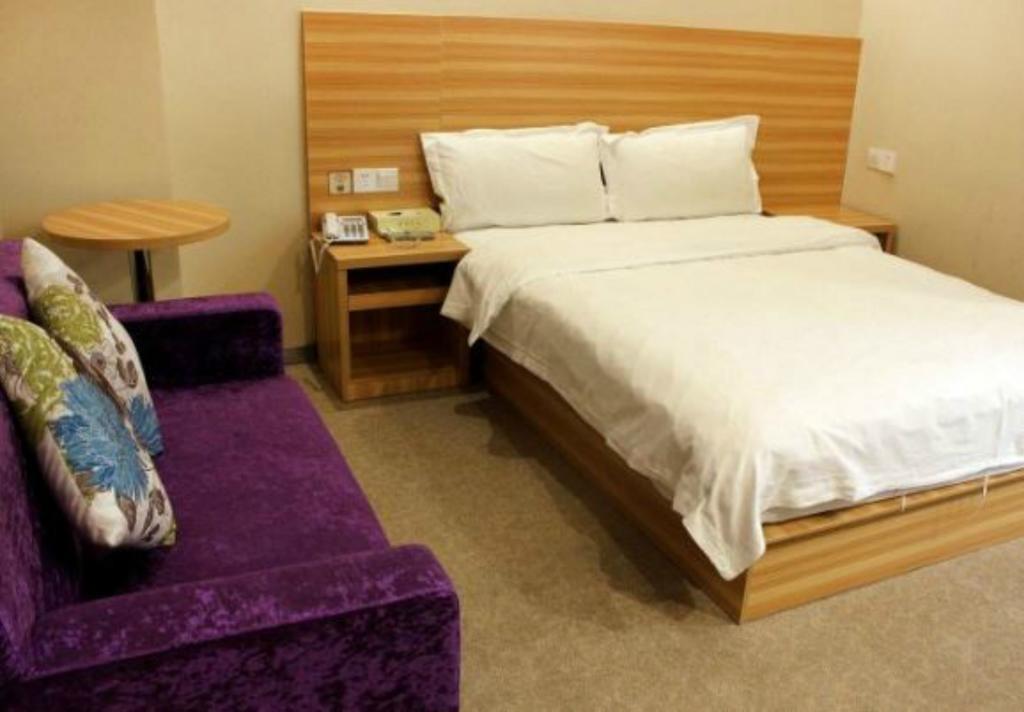 Xiangmei Chain Hotel Shenzhen Qianhai Branch מראה חיצוני תמונה